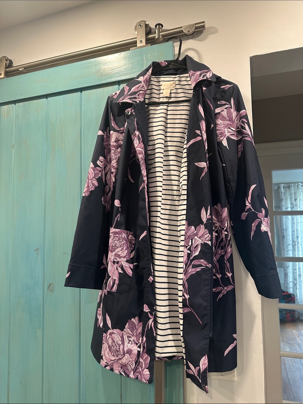 Chico's Floral Striped Rain Jacket Coat Size 1 EUC - Picture 7 of 10